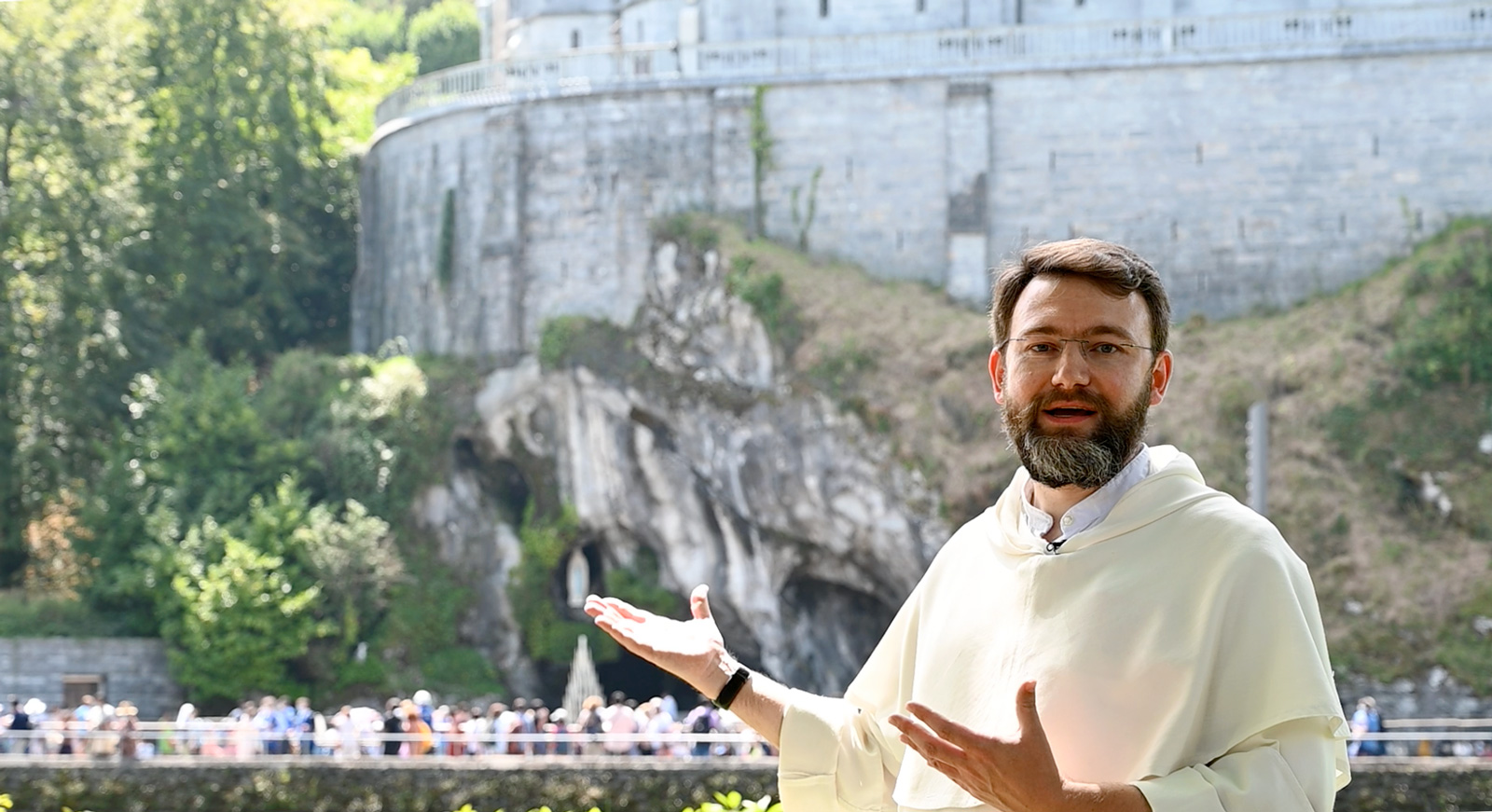 AUMÔNIER NATIONAL ET PRÉDICATEUR ! TOUS À LOURDES POUR L&rsquo;ÉCOUTER !